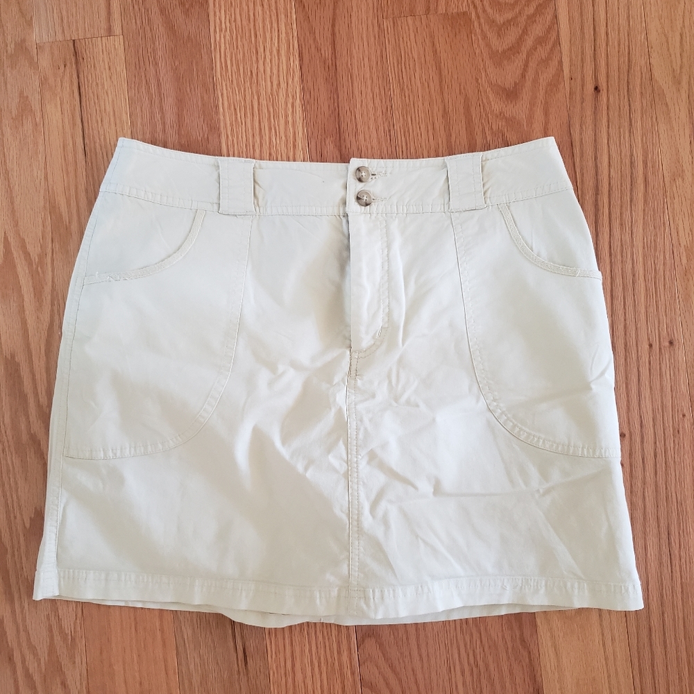 Like New size 12 Skort